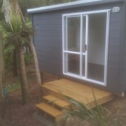 CUSTOM CABIN WITH STEP